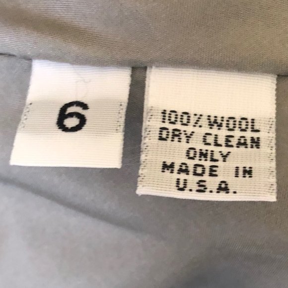 Susan Lazar Light Grey 100% Worsted Wool Suit - Picture 7 of 7